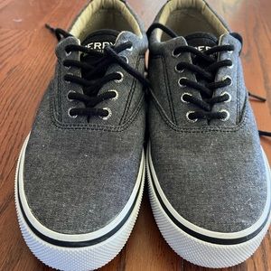 Men’s Sperry Size 8